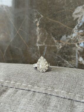 diamond ring with certificate